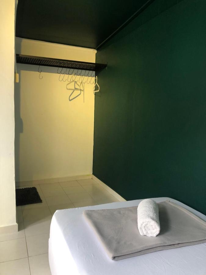Rumah Tepi Istana Kuala Terengganu Extérieur photo